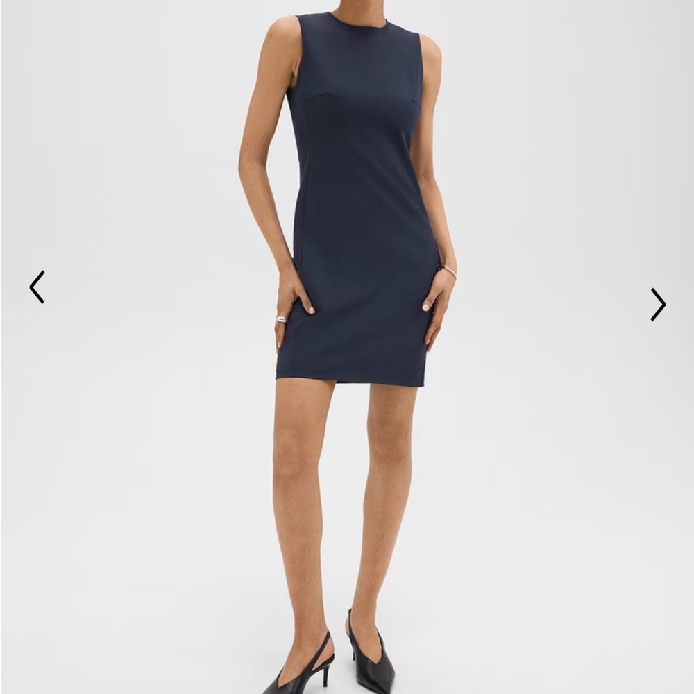 Sleeveless Fitted Dress in Good Wool Nocturne Navy